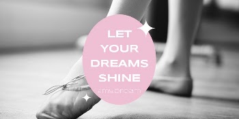 Ballerina aesthetic Twitter post template, | Free PSD Template - rawpixel