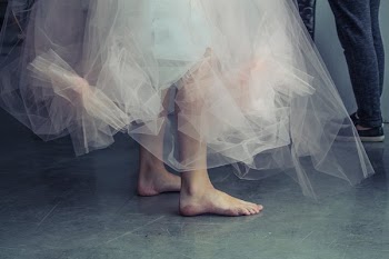 Ballet Dancer & Tutu Legs