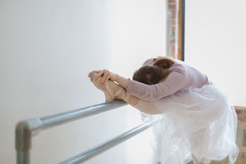 Ballet Stretch And Warm Up