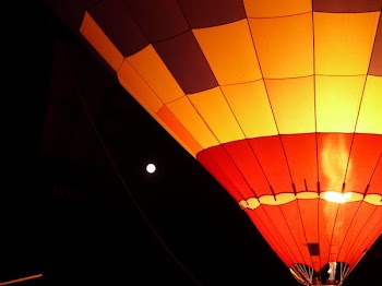 Ballon at Night