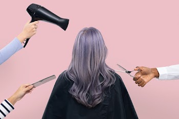 Barber&rsquo;s hairstyling women&rsquo;s… | Free stock photo | High Resolution image