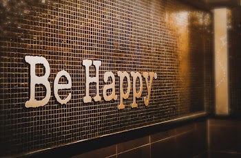 Be Happy Signage