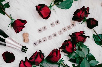 Be My Valentine With Roses