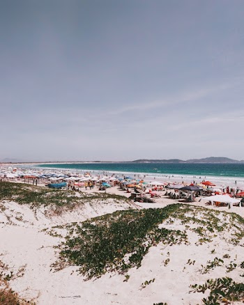 beach sand and people