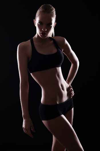 Beautiful girl with sexy body Free Photo