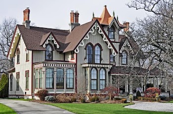 Beautiful Home Grosse Ile Michigan.jpg
