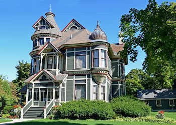 Beautiful Home Port Huron Michigan.jpg