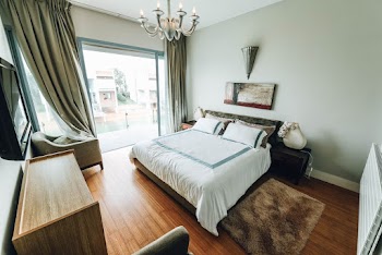 Bedroom Furniture Set