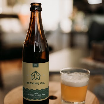 Beer Bottle PSD Mockup brevinq co. 2020 enigmy - pale ale 4,4% - ibu 20 