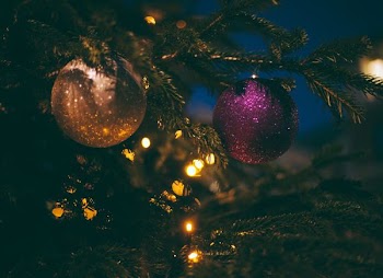 beige and purple baubles