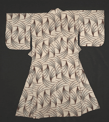 beige kimono with dark brown | Free Photo - rawpixel