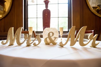 Beige Mrs &amp; Mr Freestanding Letters on Table