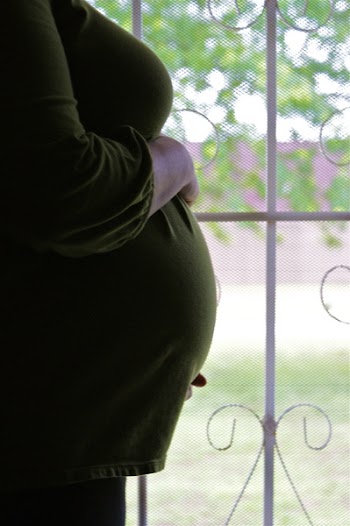 belly bump