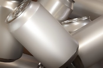Beverage can pile, blank aluminum | Free Photo - rawpixel
