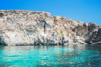 Big Stone at the Top of Body Water