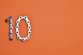 Bike Chain Forming 1 and 0