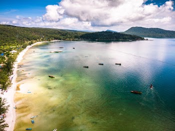Bird's Eye View Of Ocean During Daytime