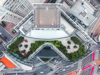 birds-eye photography of gray and white concrete building
