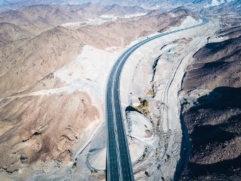 Birds Eye Photography of Road