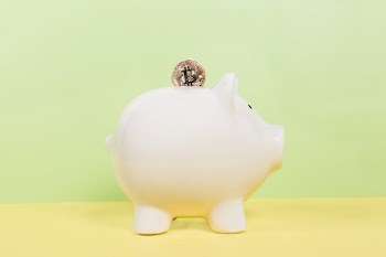 Bitcoin And Piggy Bank
