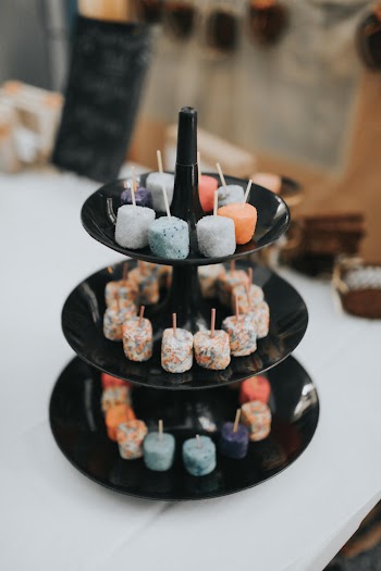 Black 3-tier Pastry Tray