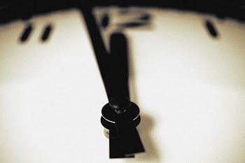 Black Analog Clock Hand
