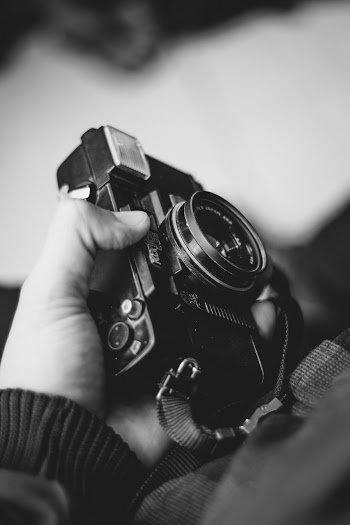Black and Gray  Camera