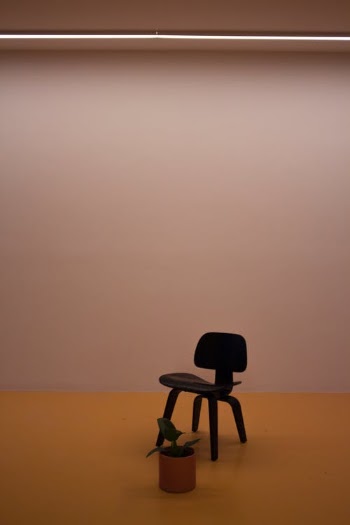 Black and Gray Chair on Brown Sand · Free Stock Photo