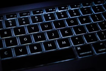 black and gray computer keyboard