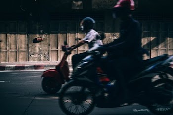black and red ATV screenshot