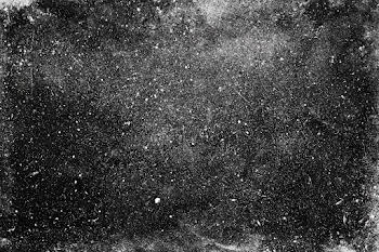 Black and White Grunge Texture