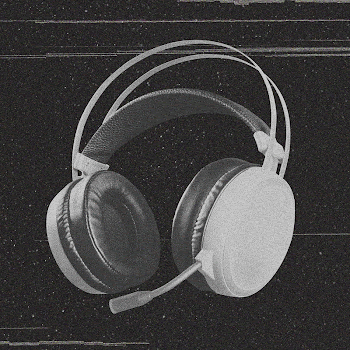 Black and white headphone, music | Free Photo - rawpixel
