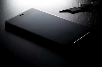 Black Android Smartphone 