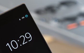 Black Android Smartphone at 10:29