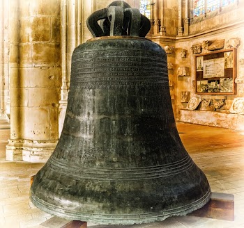 Black Bell