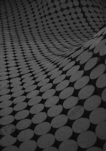 Black circles texture background, wavy | Free Photo - rawpixel