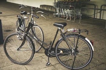 Black Cruiser Bicycle