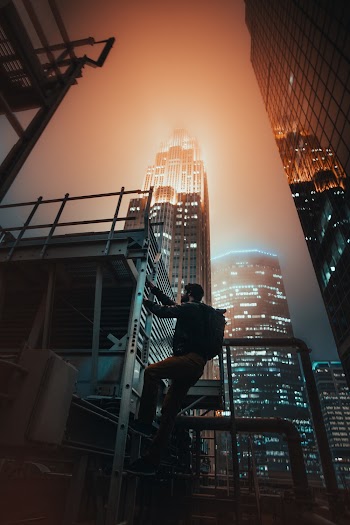 Black High-rise Building