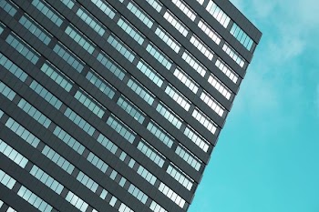 black high-rise building during daytime