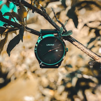 Black Lington Analog Watch With Black Leather Strap