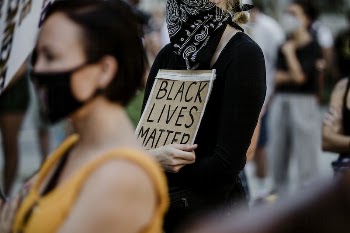 Black Lives Matter protest outside | Free Photo - rawpixel