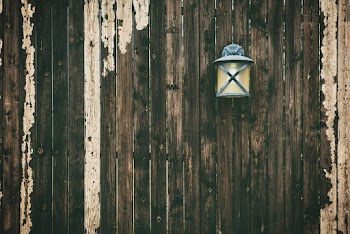 Black Metal Sconce Lamp