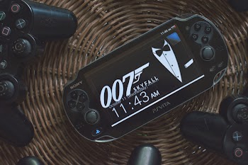 Black Psvita With 007 Skyfall Wallpaper