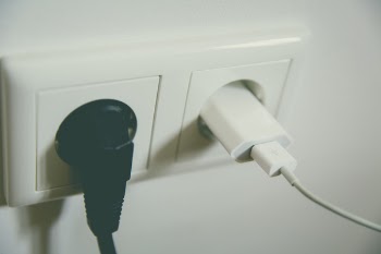 Black Socket on White Switch Besides White Socket Converter