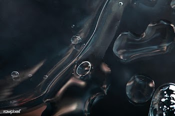 Black water background with bubbles  | Free  photo - 2319272