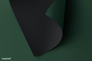 Blank black paper mockup on a forest green background | Free  psd mockup - 2378285