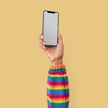 Blank smartphone screen isolated in studio… | Free stock photo | High Resolution image
