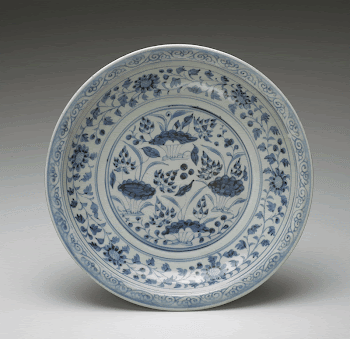 blue and white; rounded sides; | Free Photo - rawpixel
