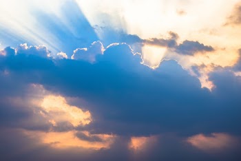 Blue and White Sky Close-up Photography