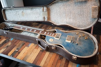 Blue Les Paul Electric Guitar With Gig Bag